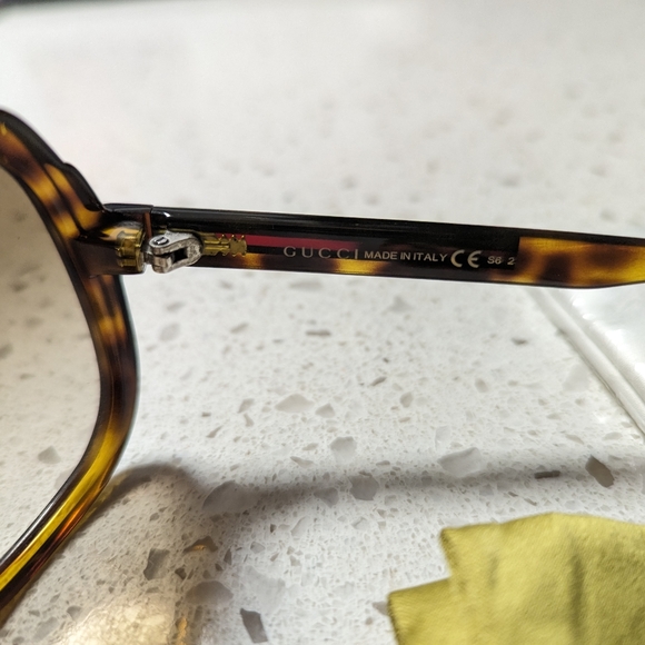 Unisex Gucci 63mm Sunglasses - Picture 9 of 10